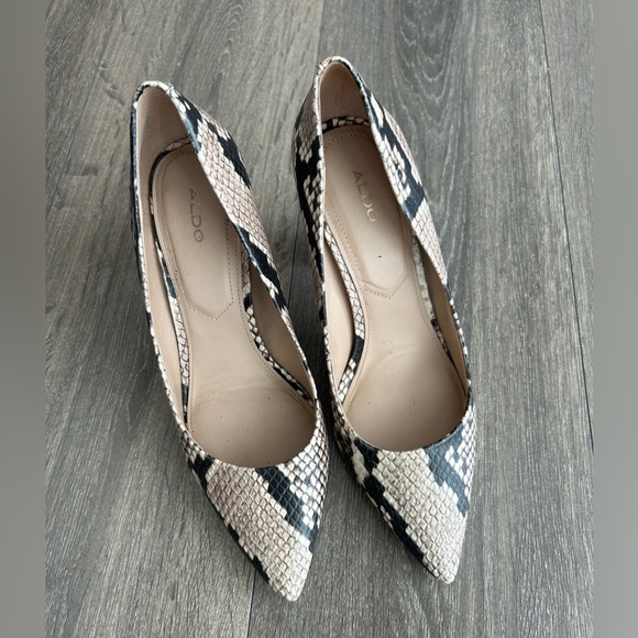 Aldo snakeskin print pointed toe black beige block high heels- size 8.5 - Picture 2 of 6